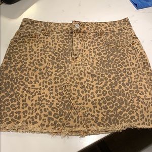 Super cute leopard skirt
